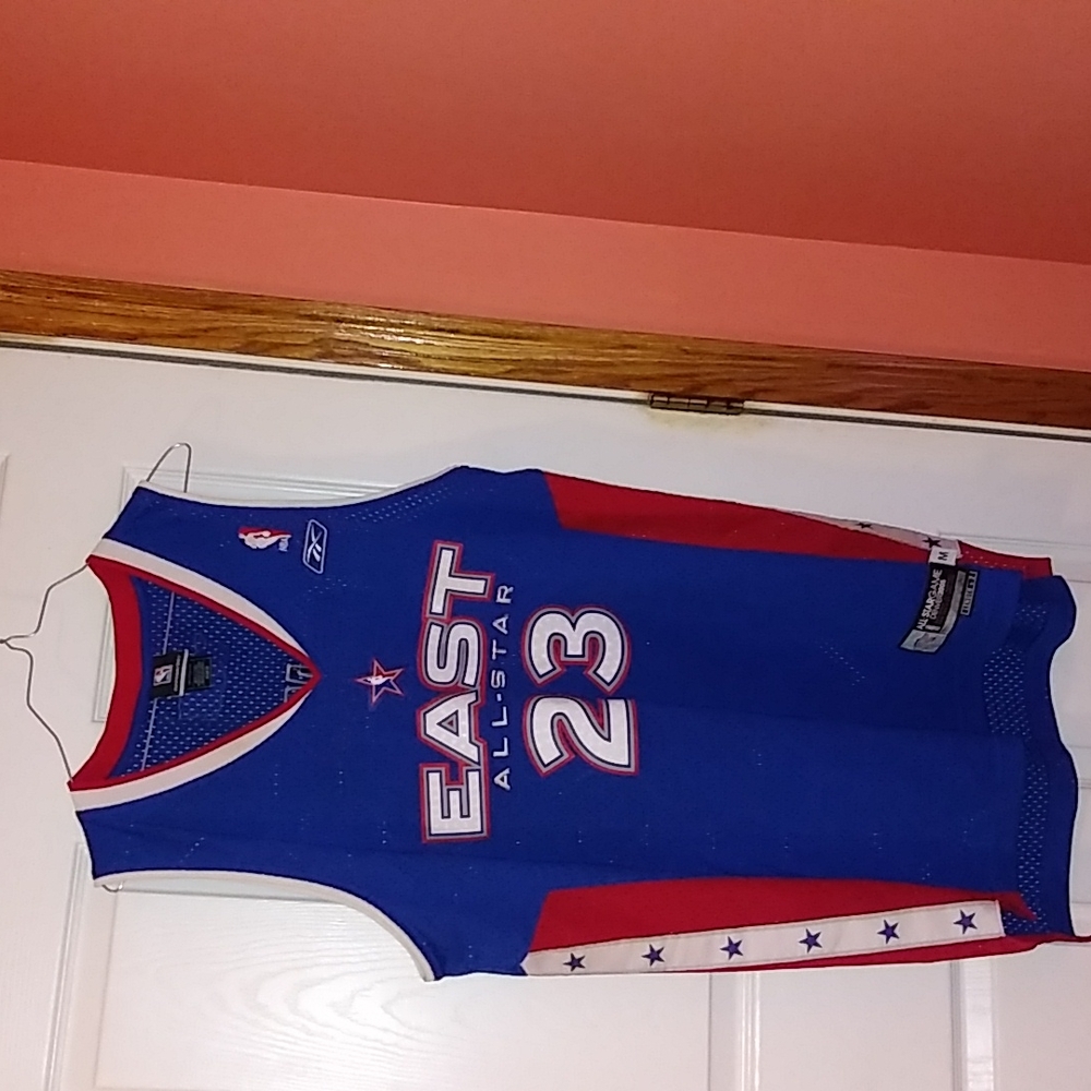 LeBron James East All-Star game Denver 2005 size medium Jersey